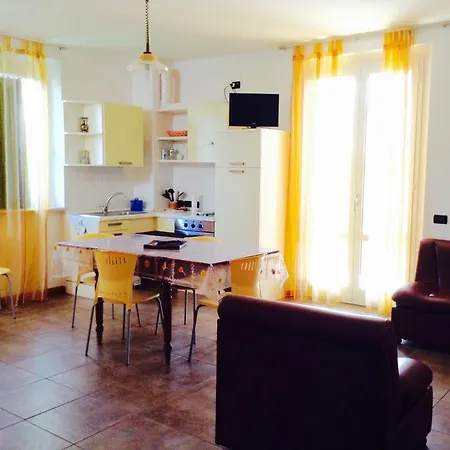 Orizzonte Apartment *